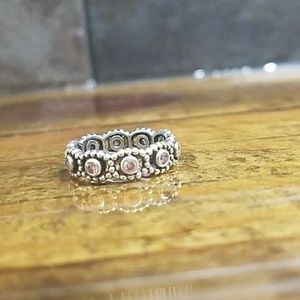 Pandora ring